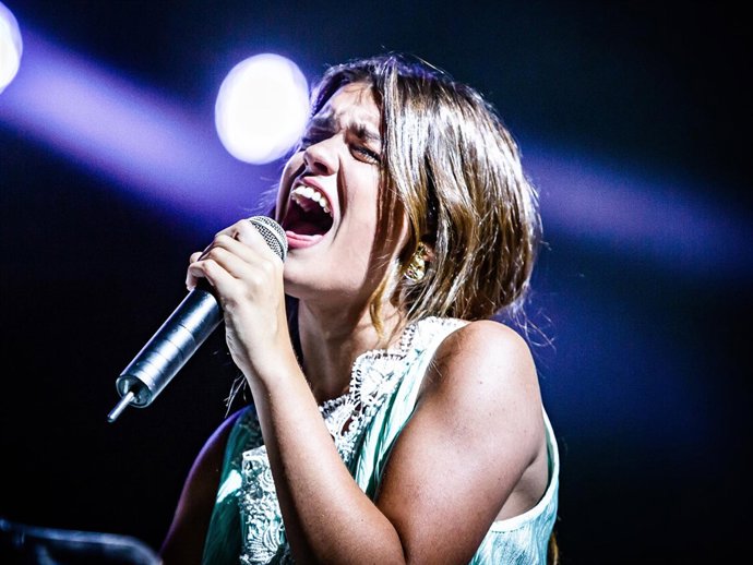 Amaia vuelve al escenario de la mano de Carolina Durante y conquista al público