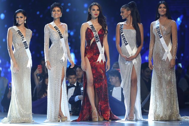 The top five contestants are pictured during the final round of the Miss Univers