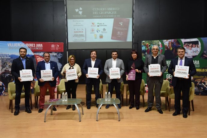 Diputación firma convenio en Guadalupe