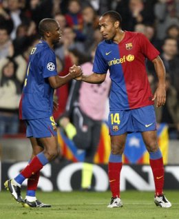 El Barcelona gana al Lyon en la Champions 2009
