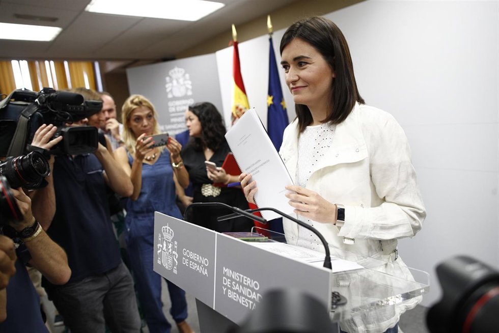 Rueda de prensa de la ministra de Sanidad para dar explicaciones sobre su máster