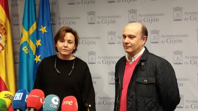 CARMEN MORIYÓN (ALCALDESA GIJÓN) Y FERNANDO RUBIERA (DIRECTOR INCAR)