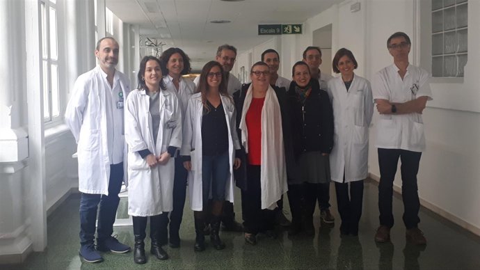 El director médico A.Castells y los doctores S.Vidal-Sicart e I.Alonso