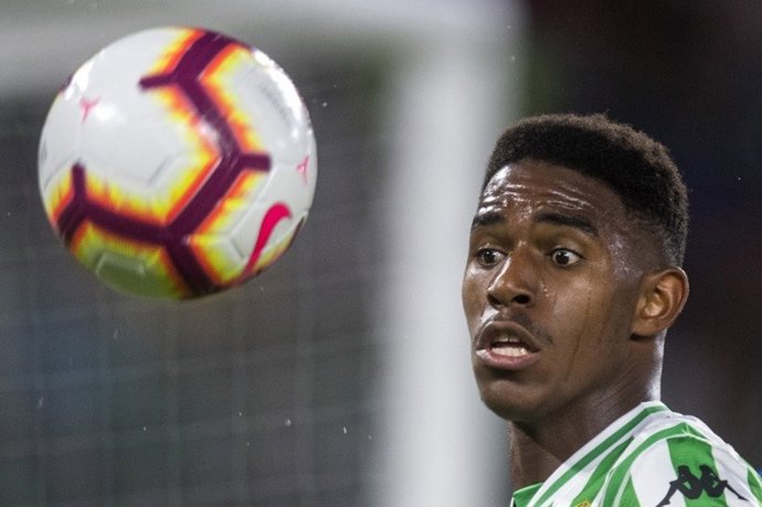 Junior Firpo (Betis)