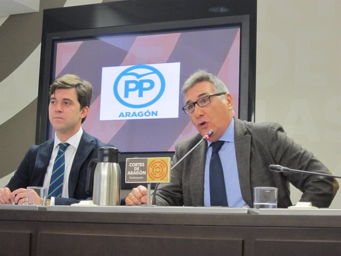 Los diputados del PP, Ramón Celma y Ricardo Oliván