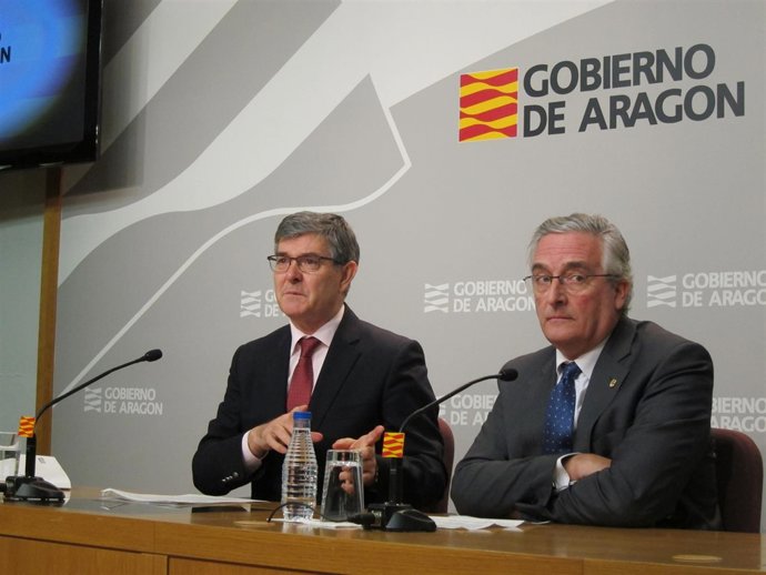 Guillén y Olona, en la rueda de prensa posterior al Consejo de Gobierno
