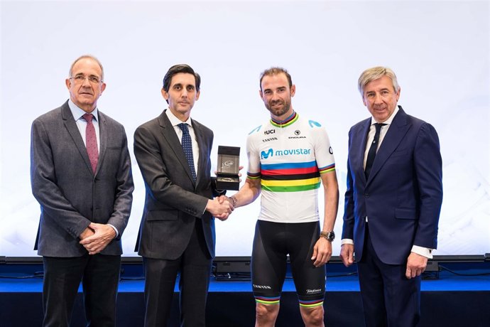 Alejandro Valverde, Eusebio Unzué y José Luis López Cerrón