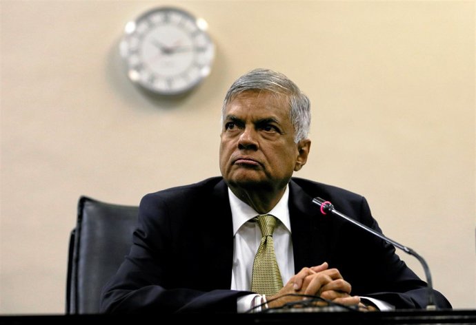 Ranil Wickremesinghe se convierte de nuevo en primer ministro de Sri Lanka.