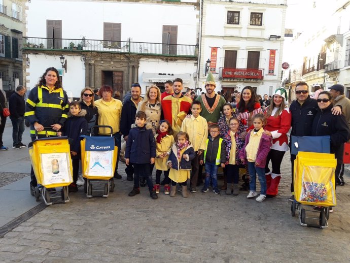 Trabajadores de Correos recogieron cartas de Reyes Magos en El Puerto