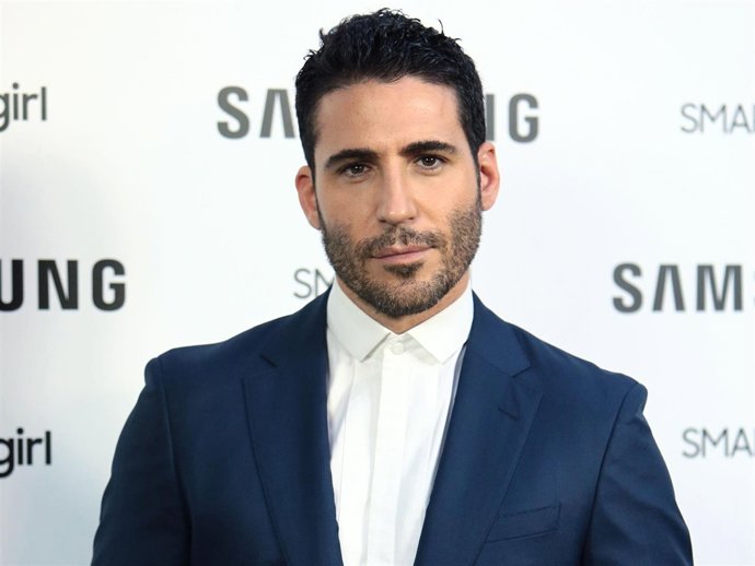 Miguel Ángel Silvestre en la presentación del nuevo 'Galaxy Watch' de 'Samsung'
