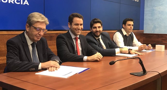 Junta Directiva del PP con Teodoro García y Fernando López Miras