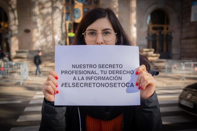 Concentración en Barcelona en apoyo a Europa Press y Diario de Mallorca por el d