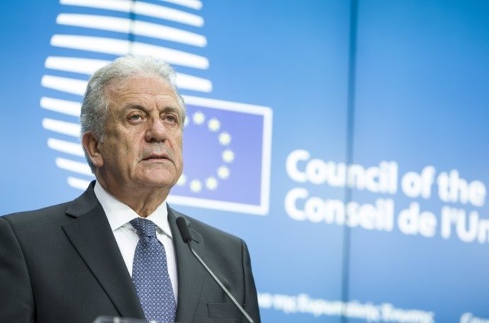 Dimitris Avramopoulos, comisario europeo
