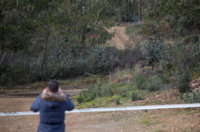 Hallan una manta con sangre cerca de donde apareció Laura Luelmo y una bolsa con llaves y enseres