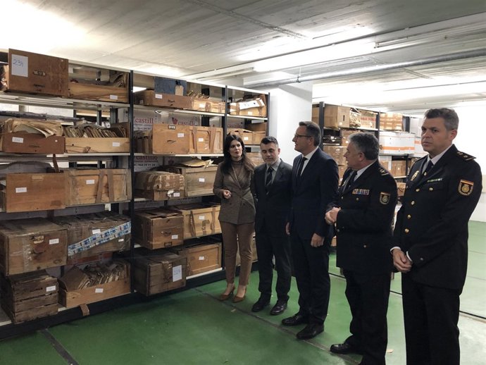 Guardiola, Conesa y Durán supervisan los documentos de Juan de la Cierva