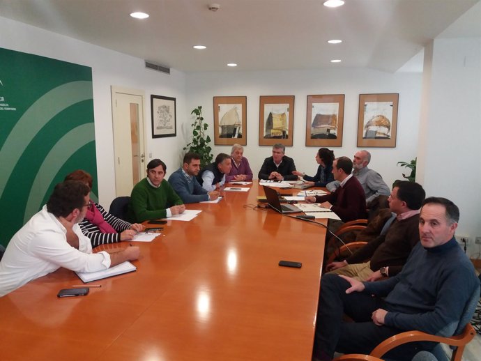 La Junta explica a alcaldes el Plan de los Montes Públicos.