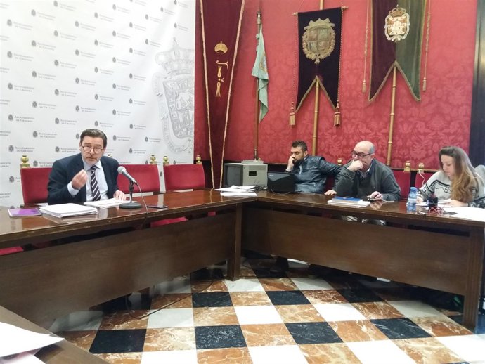 El concejal de Economía, Baldomero Oliver