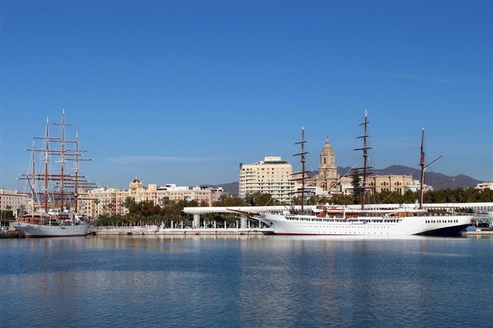 Los buques Sea Cloud y Sea Cloud II en el Puerto de Málaga