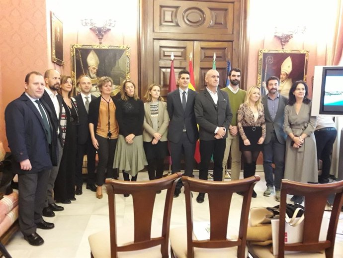 Encuentro con agentes del sector turístico