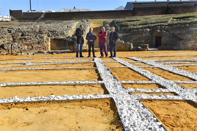 [Sevilla] Nota Y Fotos De Cultura: La Junta Protege Las Estructuras Originales D