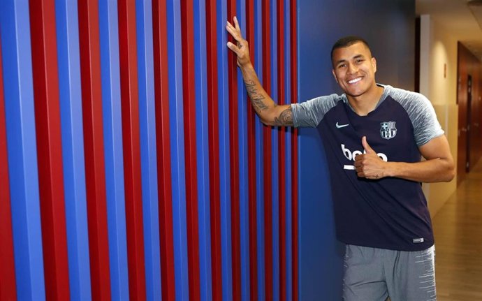 El jugador colombiano Jeison Murillo con el FC Barcelona