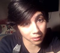 Las redes estallan contra 'Peluchin Entertainment', el youtuber chileno que publicó un vídeo torturando a su gato