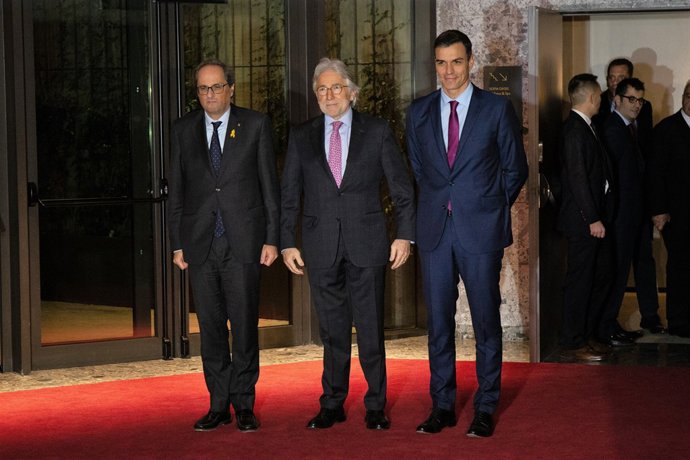 Quim Torra, Josep Sánchez Llibre i Pedro Sánchez