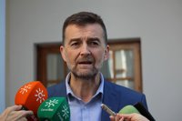 Adelante alerta de que PP-A y Cs lo quieren "dejar fuera" de la Mesa del Parlamento para meter a Vox