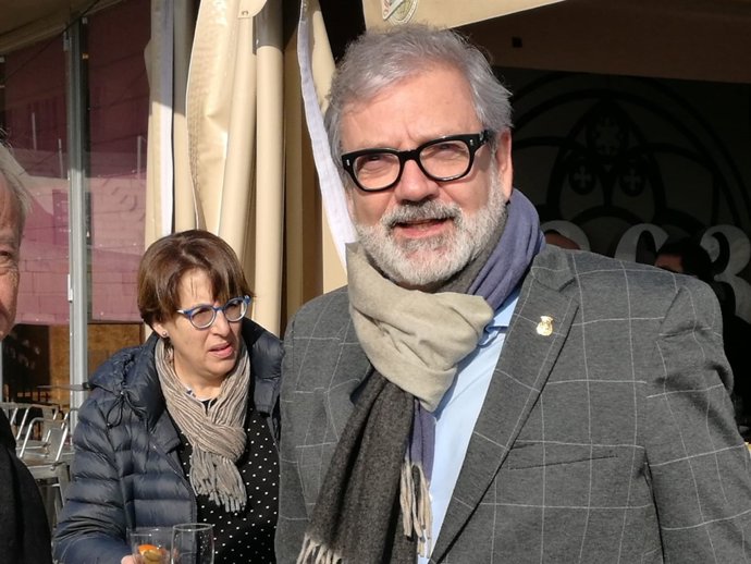 Fèlix Larrosa, en el encuentro navideño con los medios de comunicación de Lleida