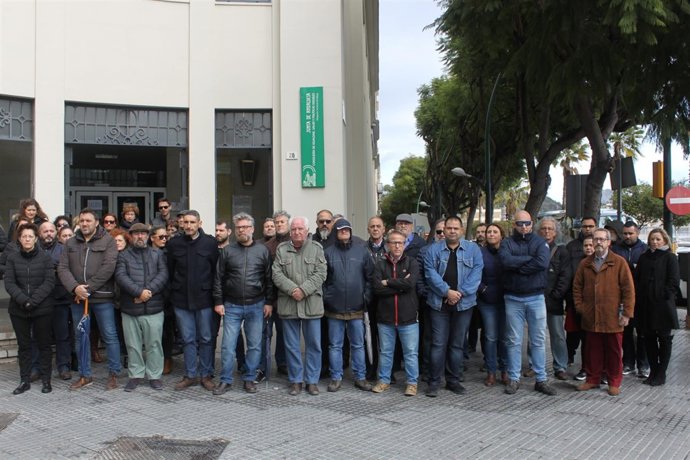 Concentracion CCOO y UGT por accidente laboral mortal