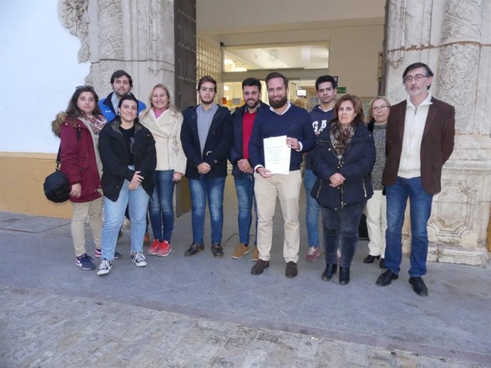 PP de Utrera presentará a pleno un reglamento para el centro de estudios