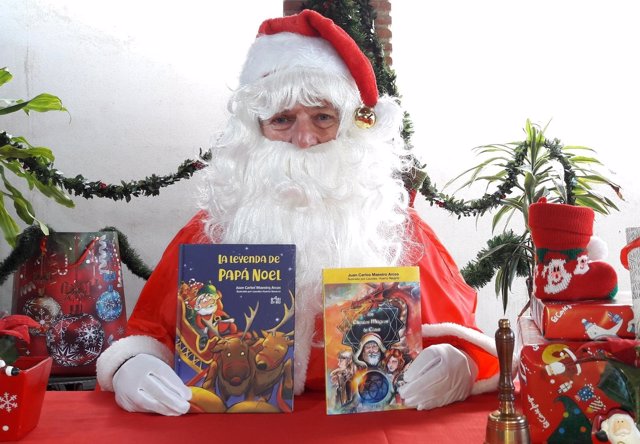 Presentación libros sobre Papa Noel de Juan Carlos Maestro