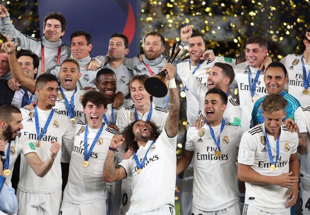 Dani Ceballos y Sergio Ramos celebra un gol del Real Madrid