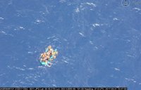 Dos niños fallecidos y 69 personas rescatadas vivas al naufragar una patera en Alborán