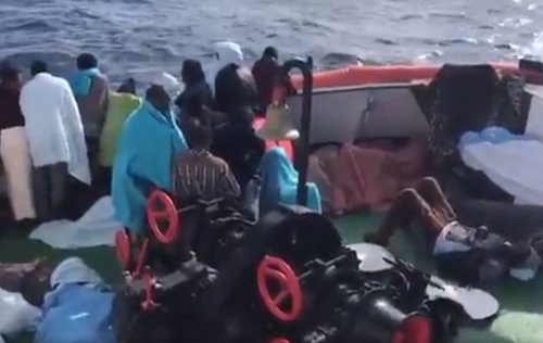 El barco de Proactiva Open Arms con 300 migrantes a bordo