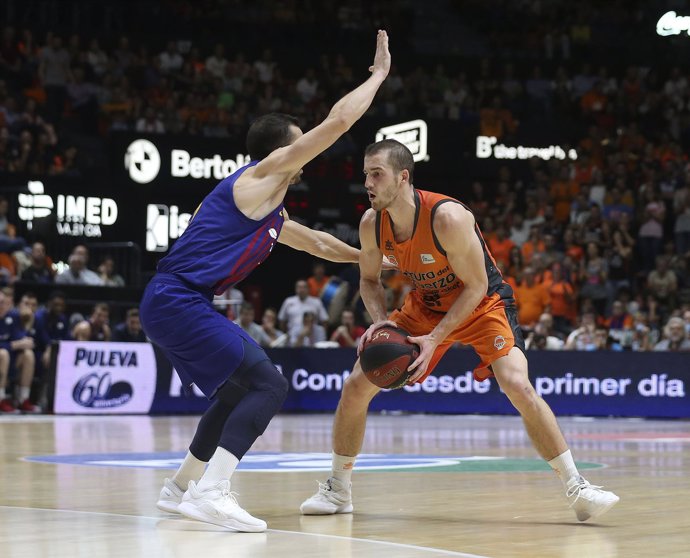 Matt Thomas en el Valencia Basket - Barça Lassa