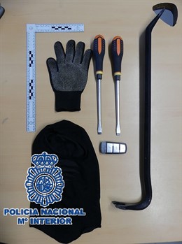 Policía Nacional Nota De Prensa Y Foto (La Policía Nacional Frustra Un Robo Con 