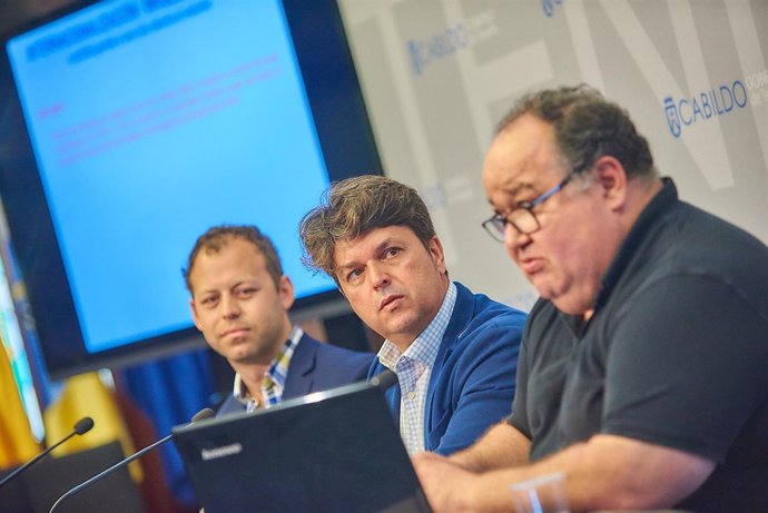 [Grupocanarias] Nota De Prensa Y Fotos: Involcan Exterior