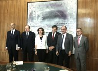 El Gobierno será firme para que las eléctricas presenten planes de "transición justa" donde cierren centrales