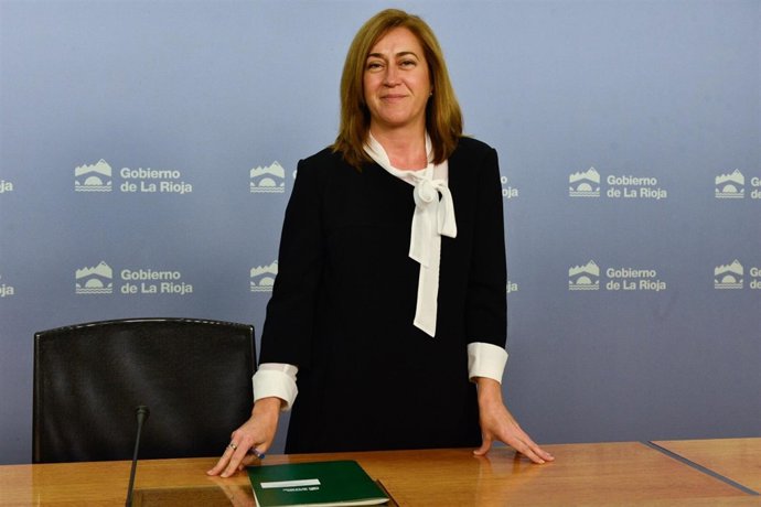 La portavoz del Gobierno riojano, Begoña Martínez en comparecencia de prensa
