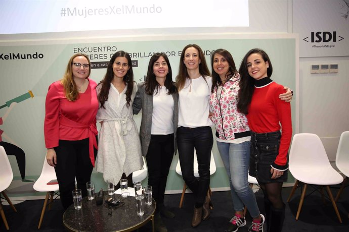 Iberdrola reúne a mujeres de éxito españolas que vuelven a casa por Navidad en '