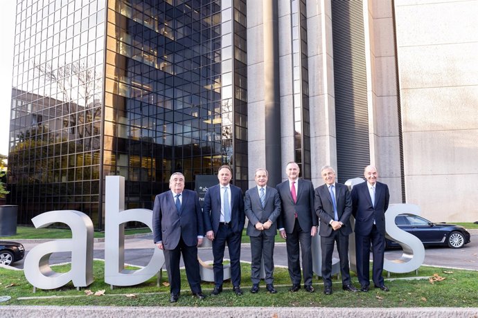 Abertis, nou consell d'administració en prendre el control d'ACS i Atlantia