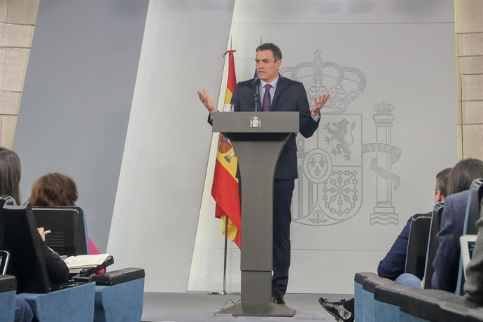 Pedro Sánchez hace balance de gestión tras pasar seis meses en la Moncloa 