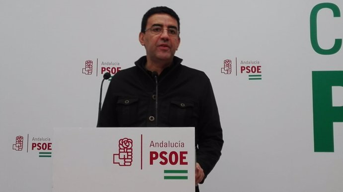 Mario Jiménez en la sede del PSOE de Córdoba