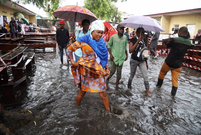 Lluvias torrenciales en elecciones presidenciales de RDCongo