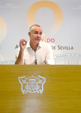 El concejal del PSOE en Sevilla Antonio Muñoz