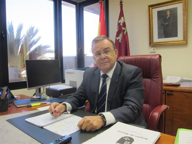 El consejero de Fomento e Infraestructuras, Patricio Valverde