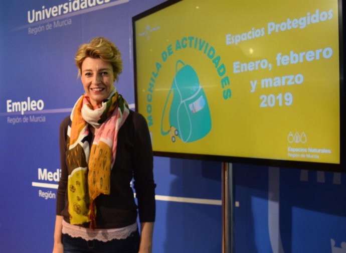 Consuelo Rosauro, presentó las nuevas propuestas de la 'Mochila de Actividades'