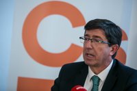 Marín (Cs) defiende medidas contra la violencia de género en el acuerdo con el PP-A y rechaza "imposiciones" de Vox