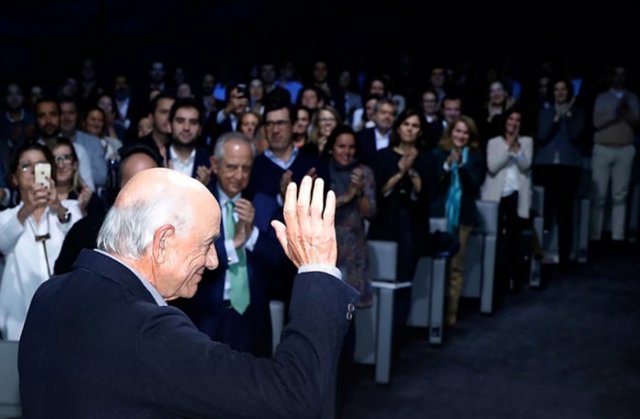Francisco González se despide de BBVA